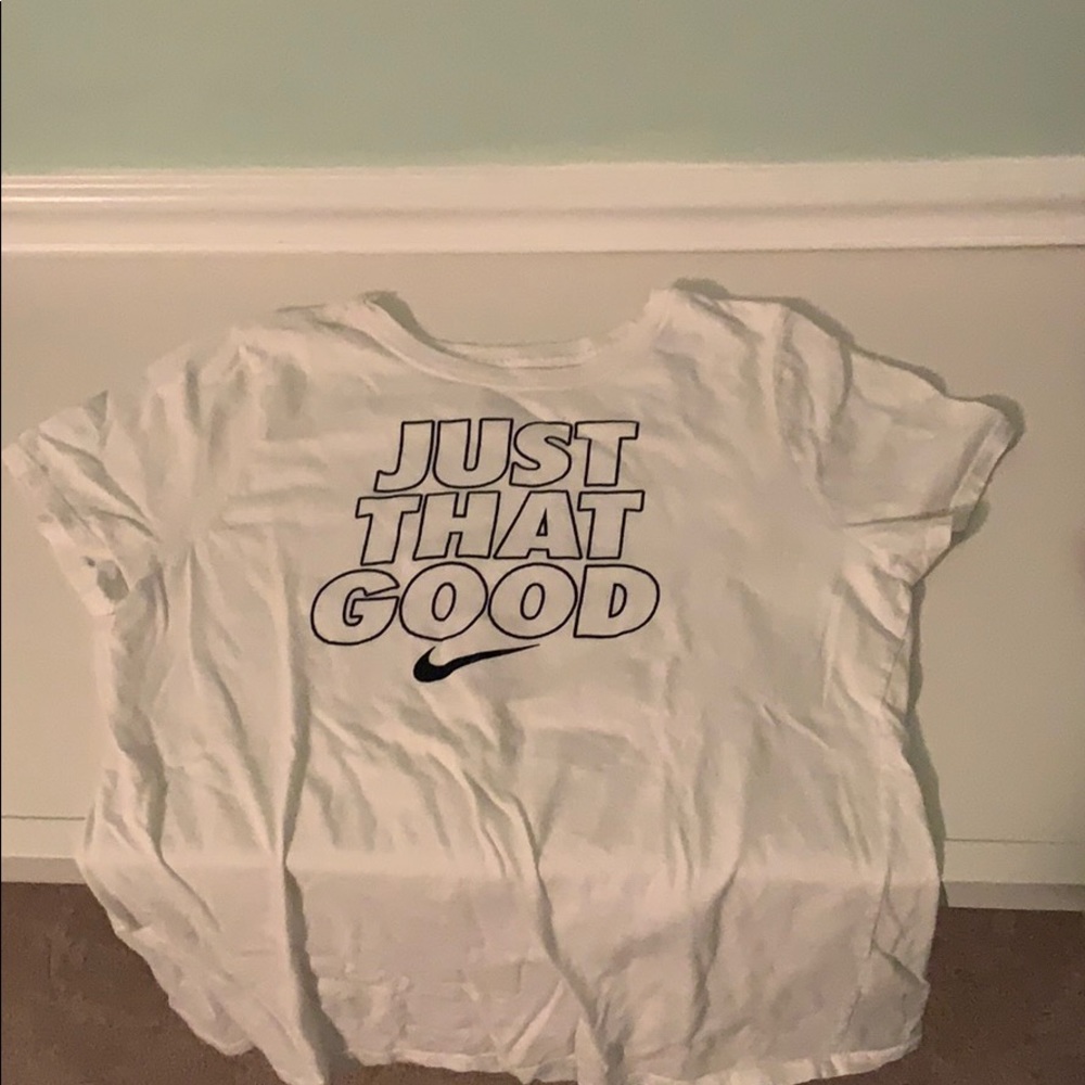 Nike tee